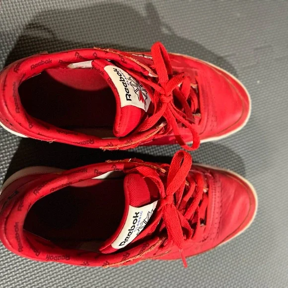 Reebok Classic - mens sz 8.5 - Picture 3 of 3